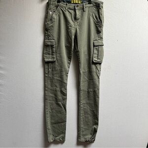 NWT Guess Green Cargo Slim Pants Sz 32
